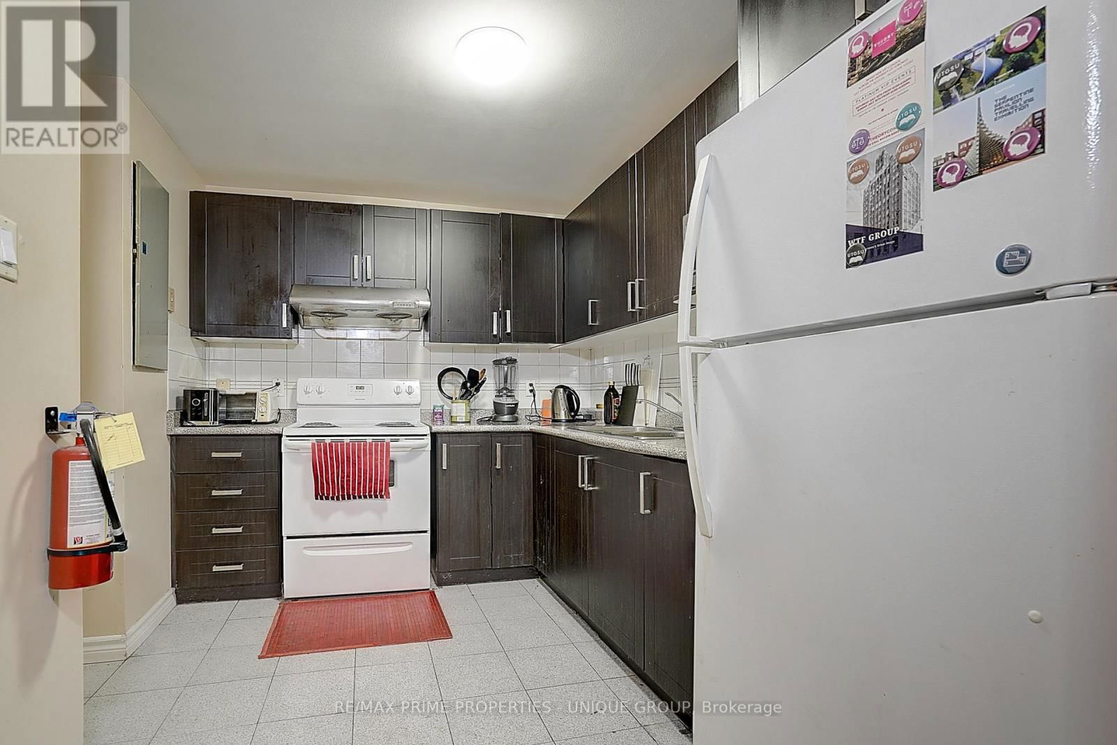 39 BALDWIN STREET Image 25