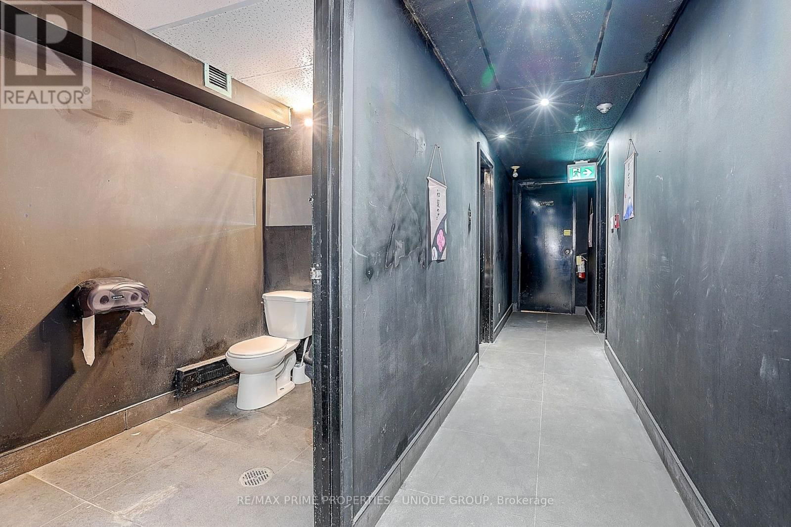 39 BALDWIN STREET Image 40