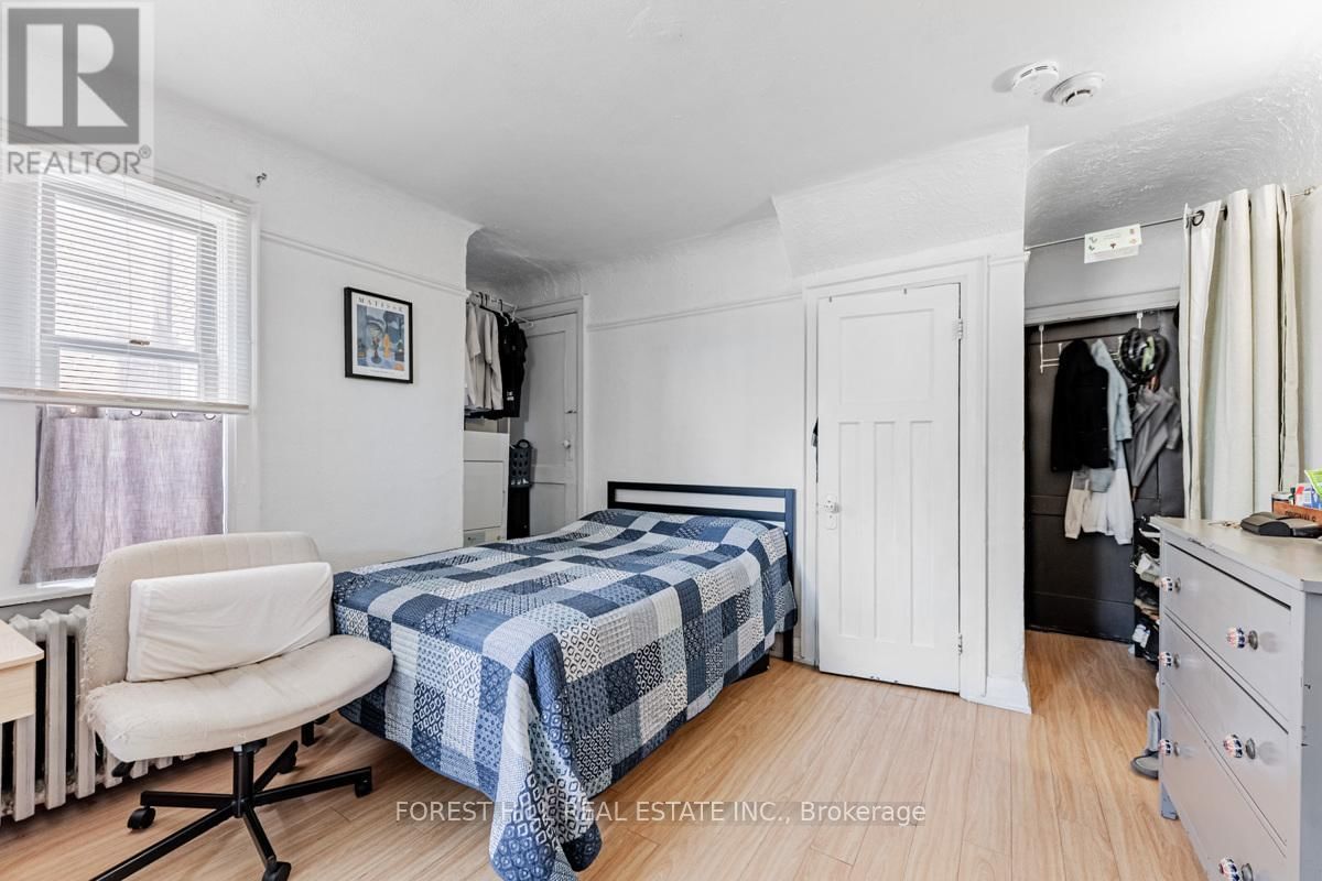1398 YONGE STREET Image 14