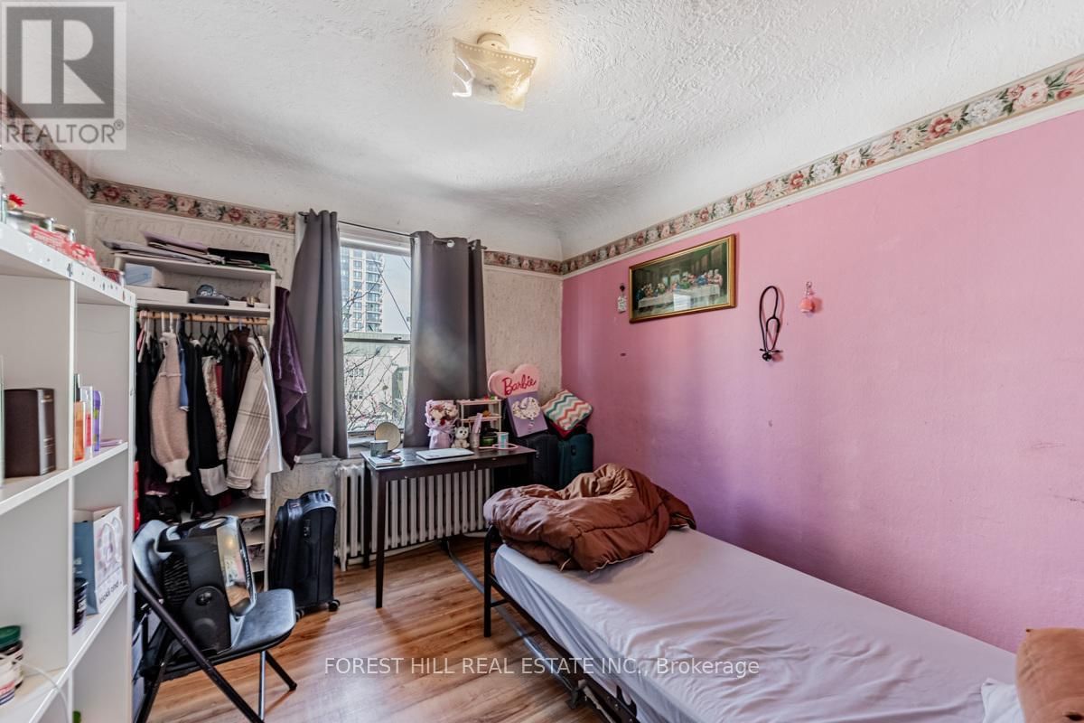 1398 YONGE STREET Image 30