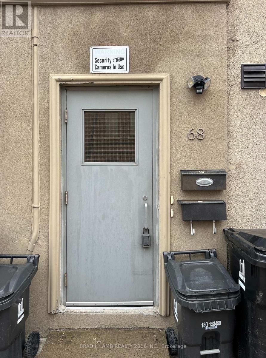 2 - 68 SUMACH STREET Image 1