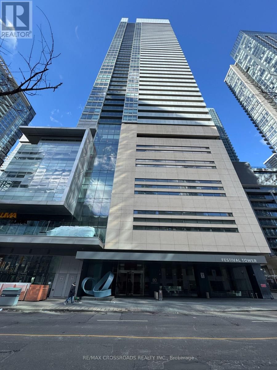 4103 - 80 JOHN STREET Image 1