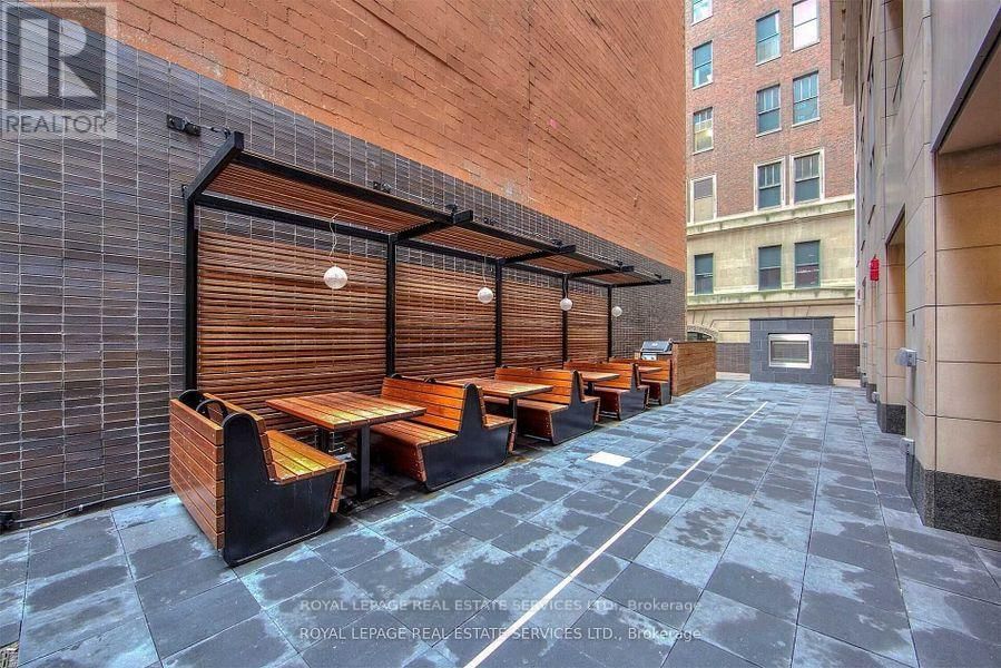 4711 - 70 TEMPERANCE STREET Image 36