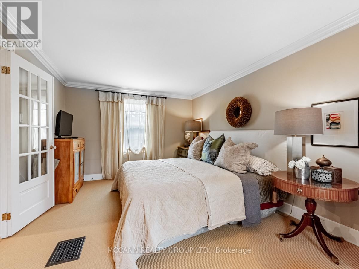 237 EMPRESS AVENUE Image 25