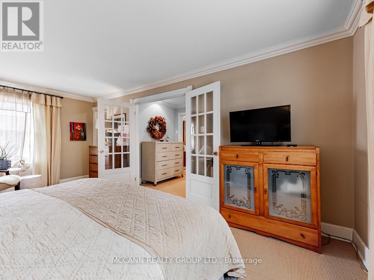237 EMPRESS AVENUE Image 27
