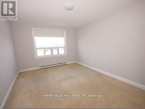 4 - 6 CROYDON ROAD Image 8