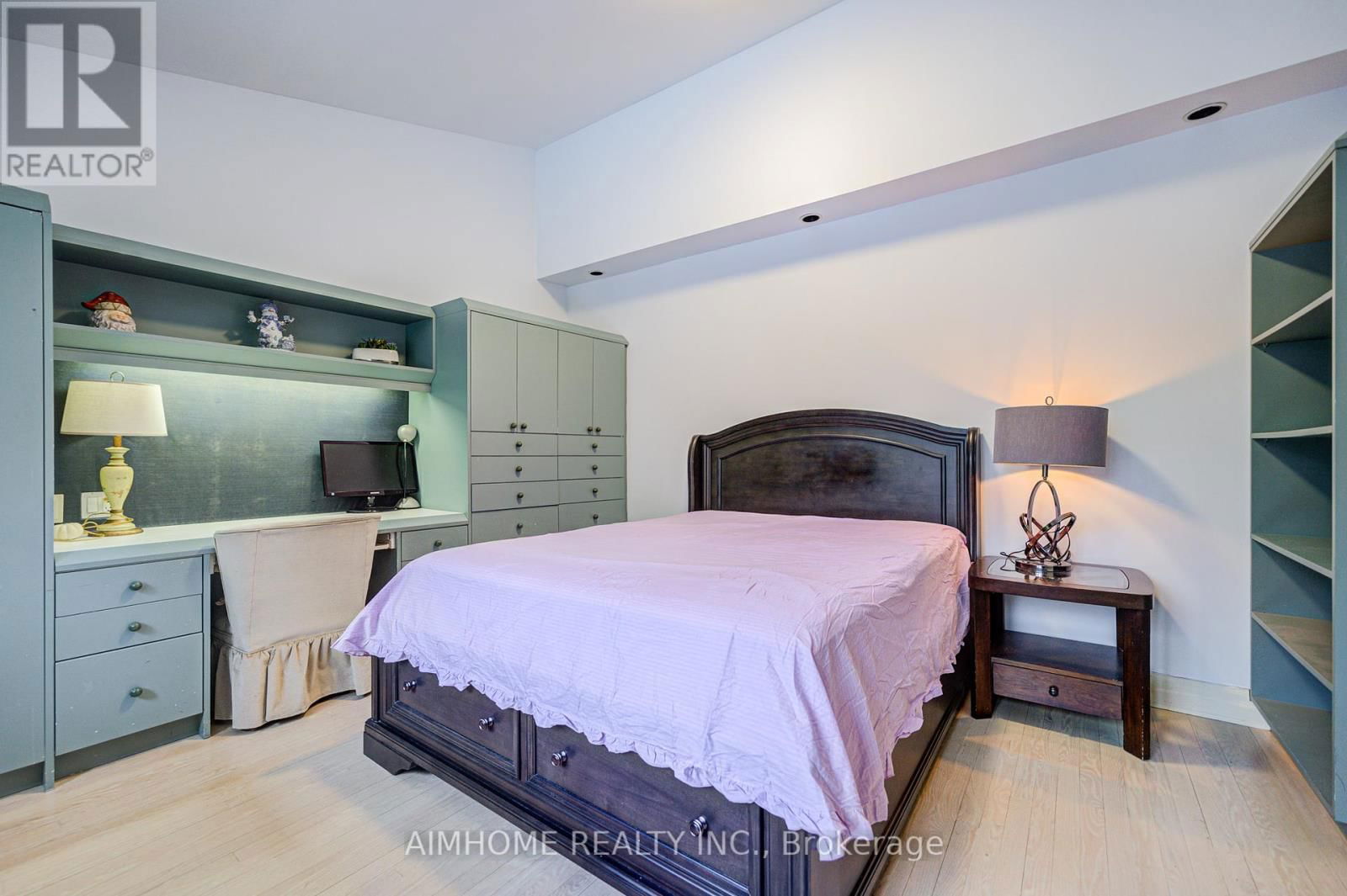 40 DONINO AVENUE Image 26
