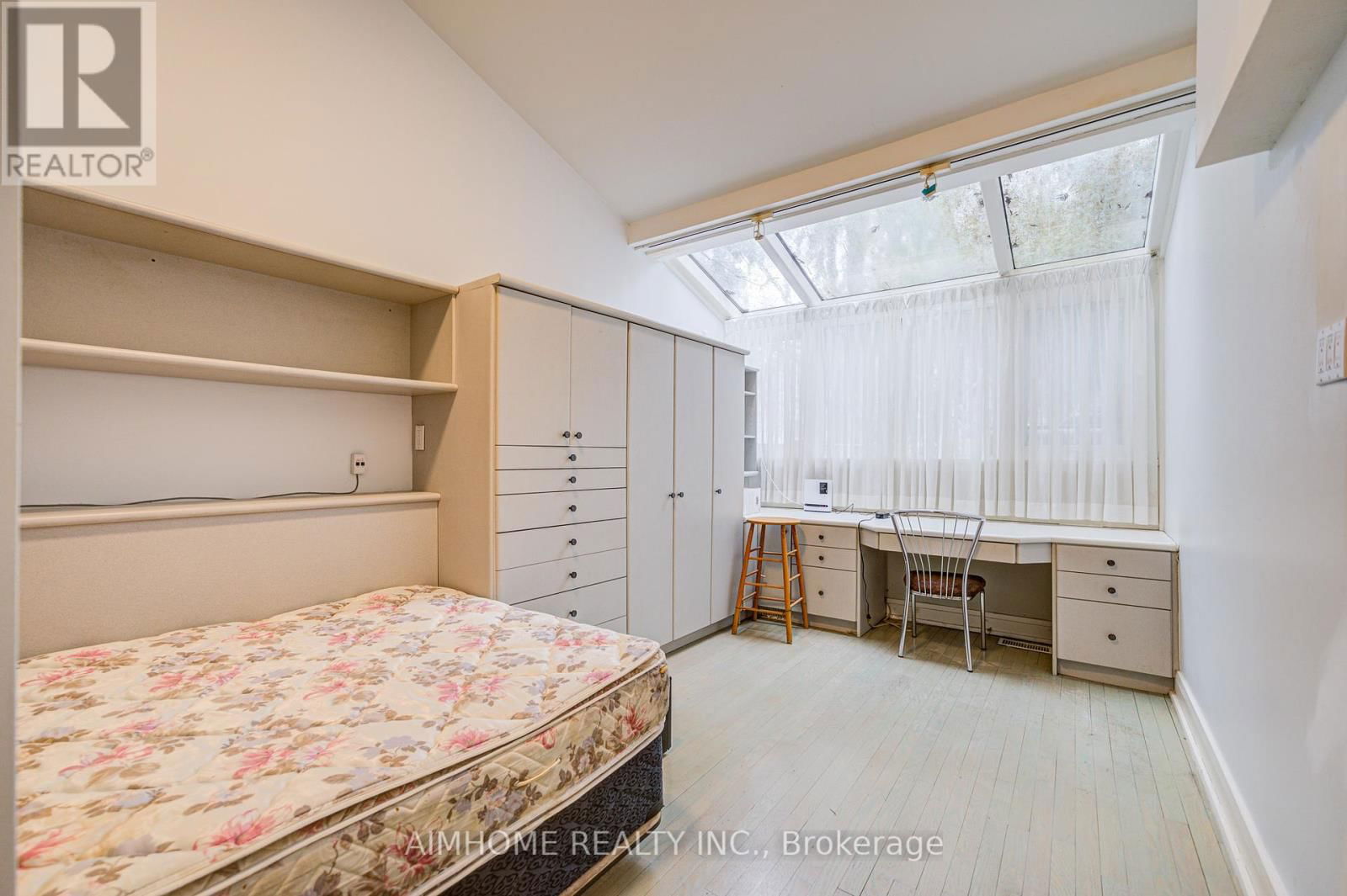 40 DONINO AVENUE Image 31