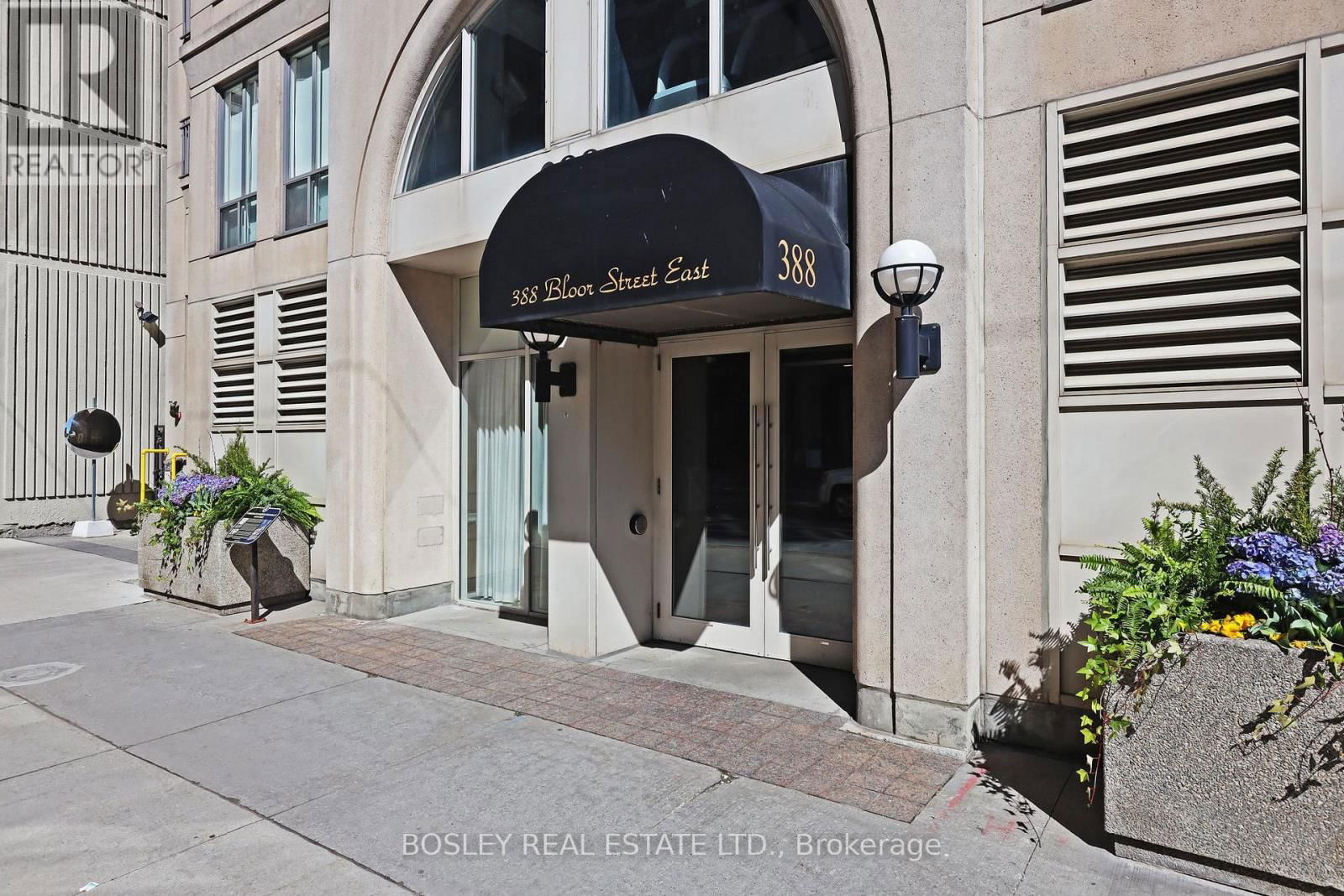 802 - 388 BLOOR STREET EAST Image 5