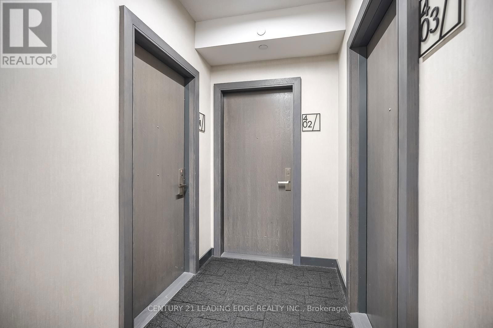 402 - 50 FOREST MANOR ROAD Image 10