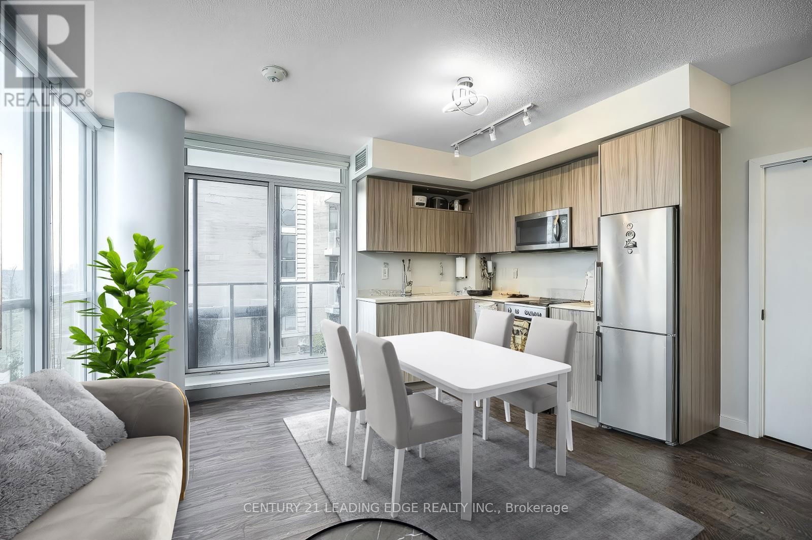 402 - 50 FOREST MANOR ROAD Image 2