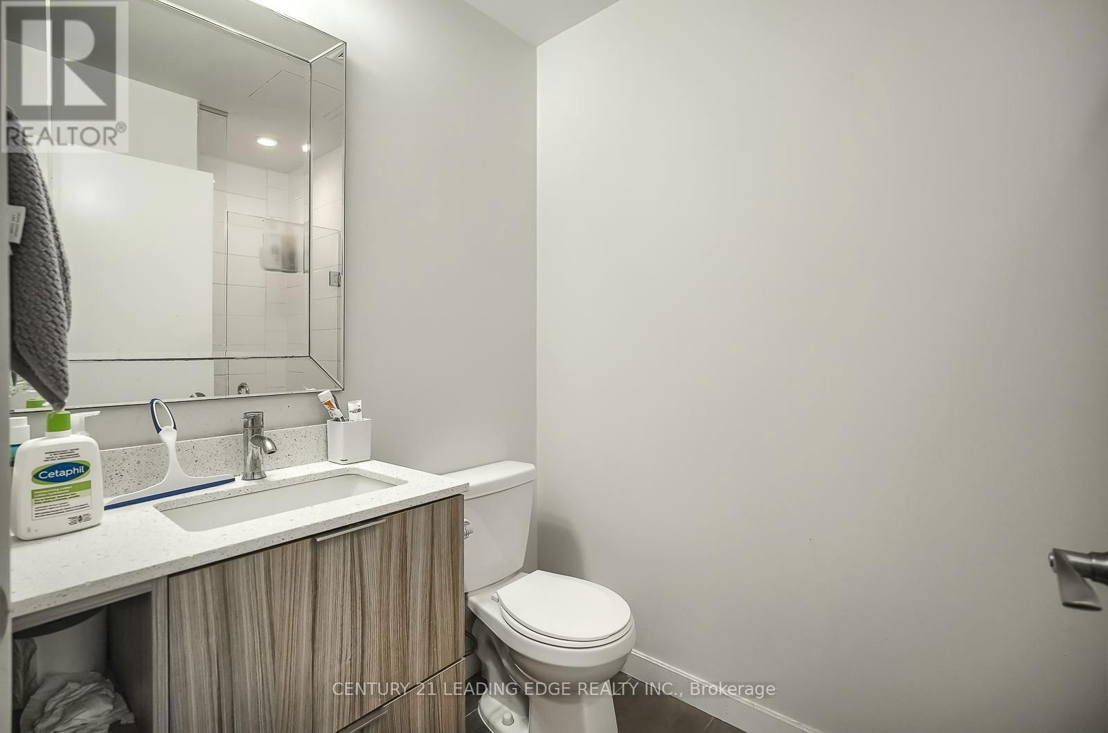 402 - 50 FOREST MANOR ROAD Image 9