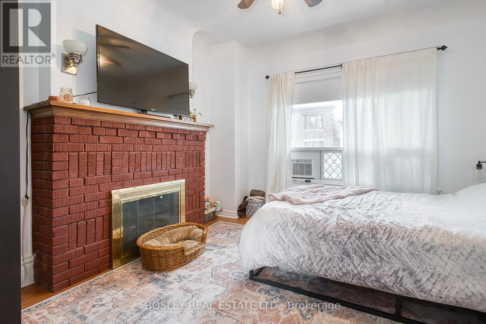 282 OSSINGTON AVENUE Image 10
