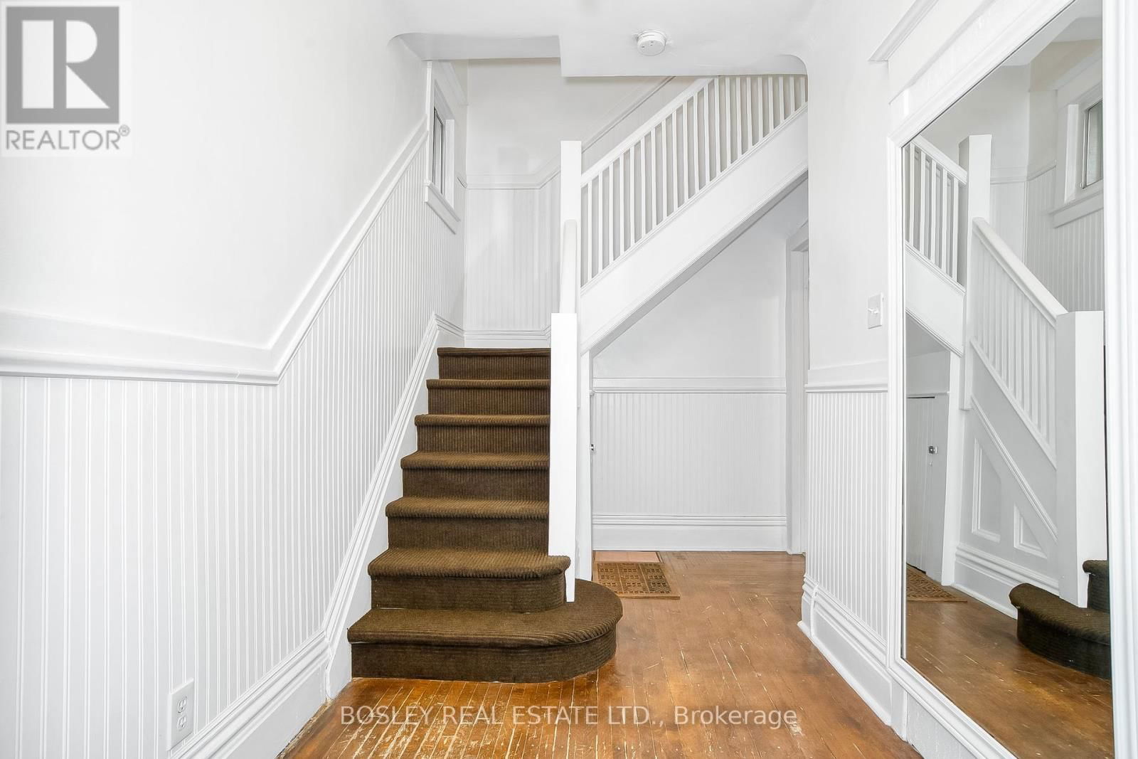 282 OSSINGTON AVENUE Image 2