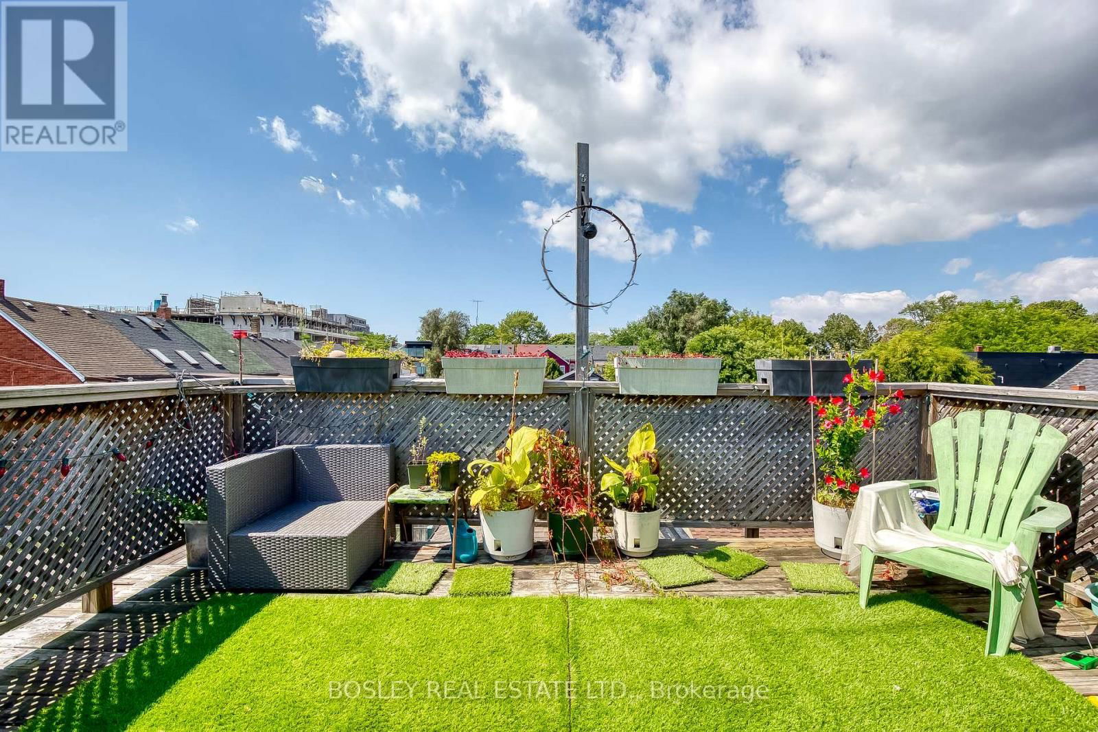 282 OSSINGTON AVENUE Image 24