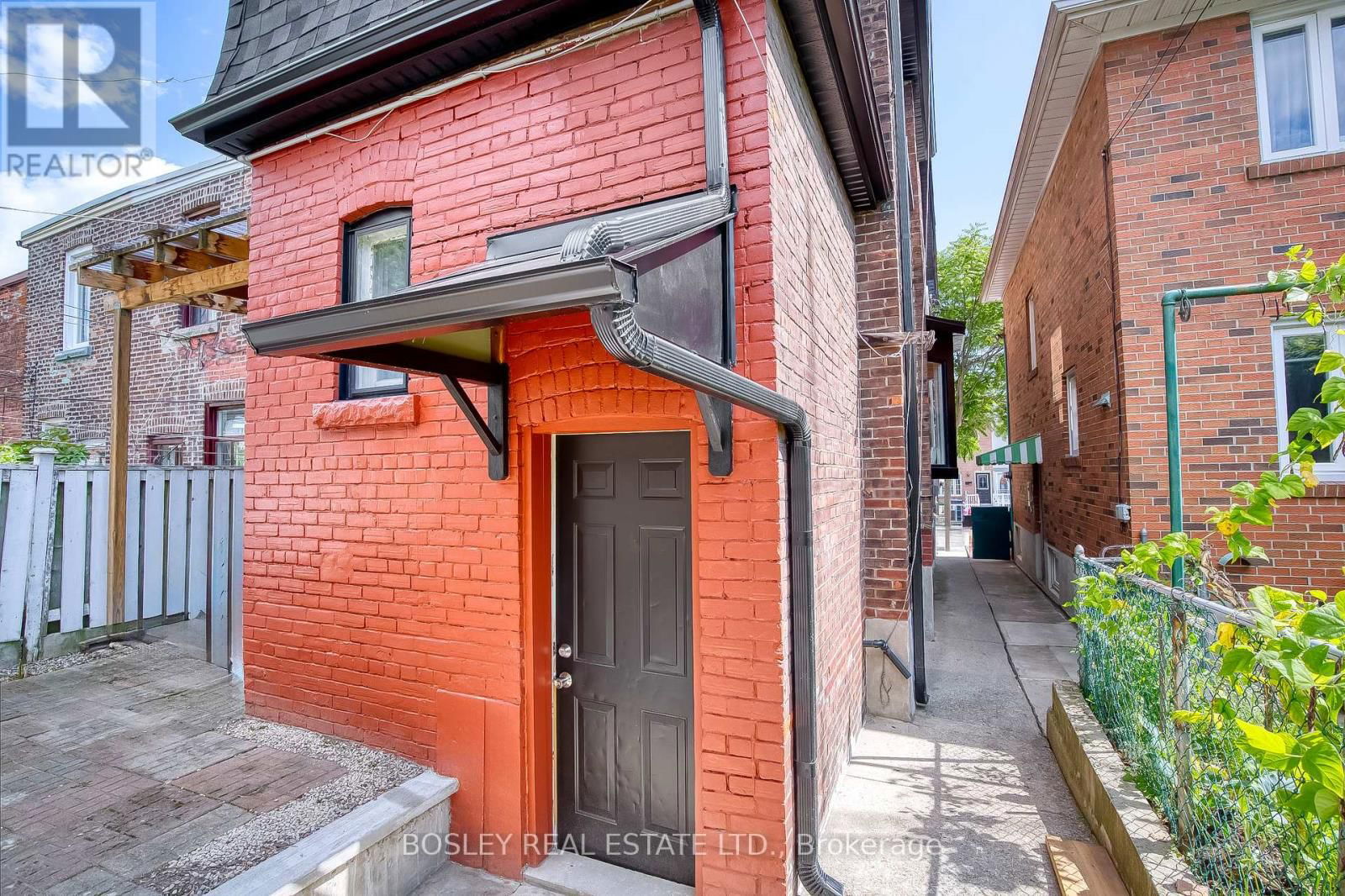 282 OSSINGTON AVENUE Image 26