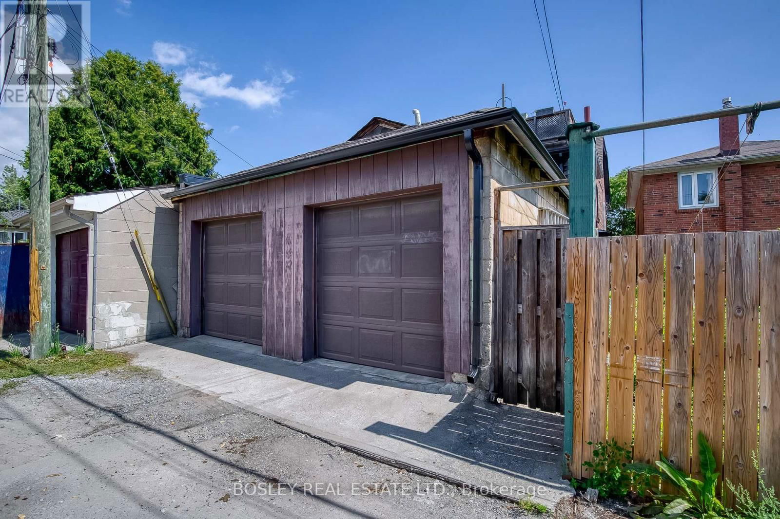 282 OSSINGTON AVENUE Image 35