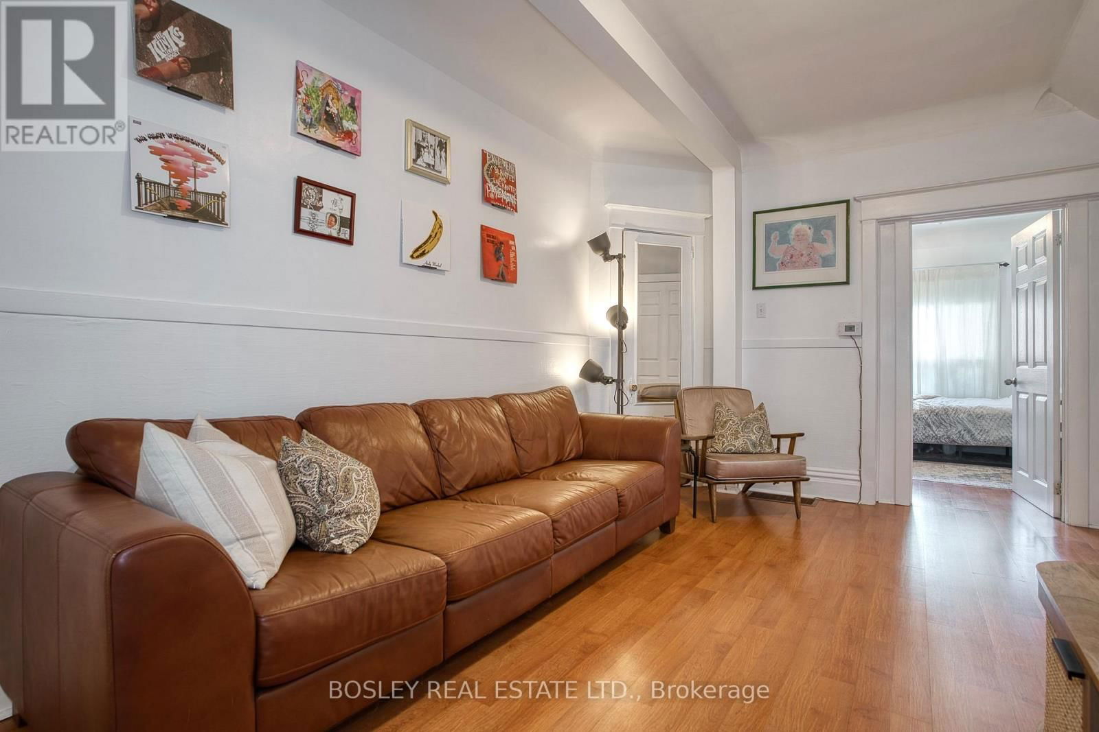 282 OSSINGTON AVENUE Image 5