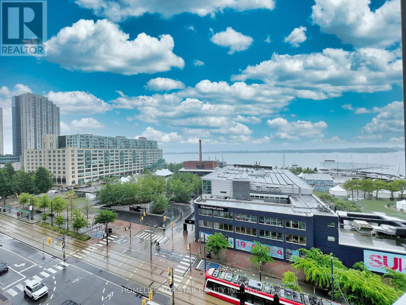1006 - 228 QUEENS QUAY Image 15
