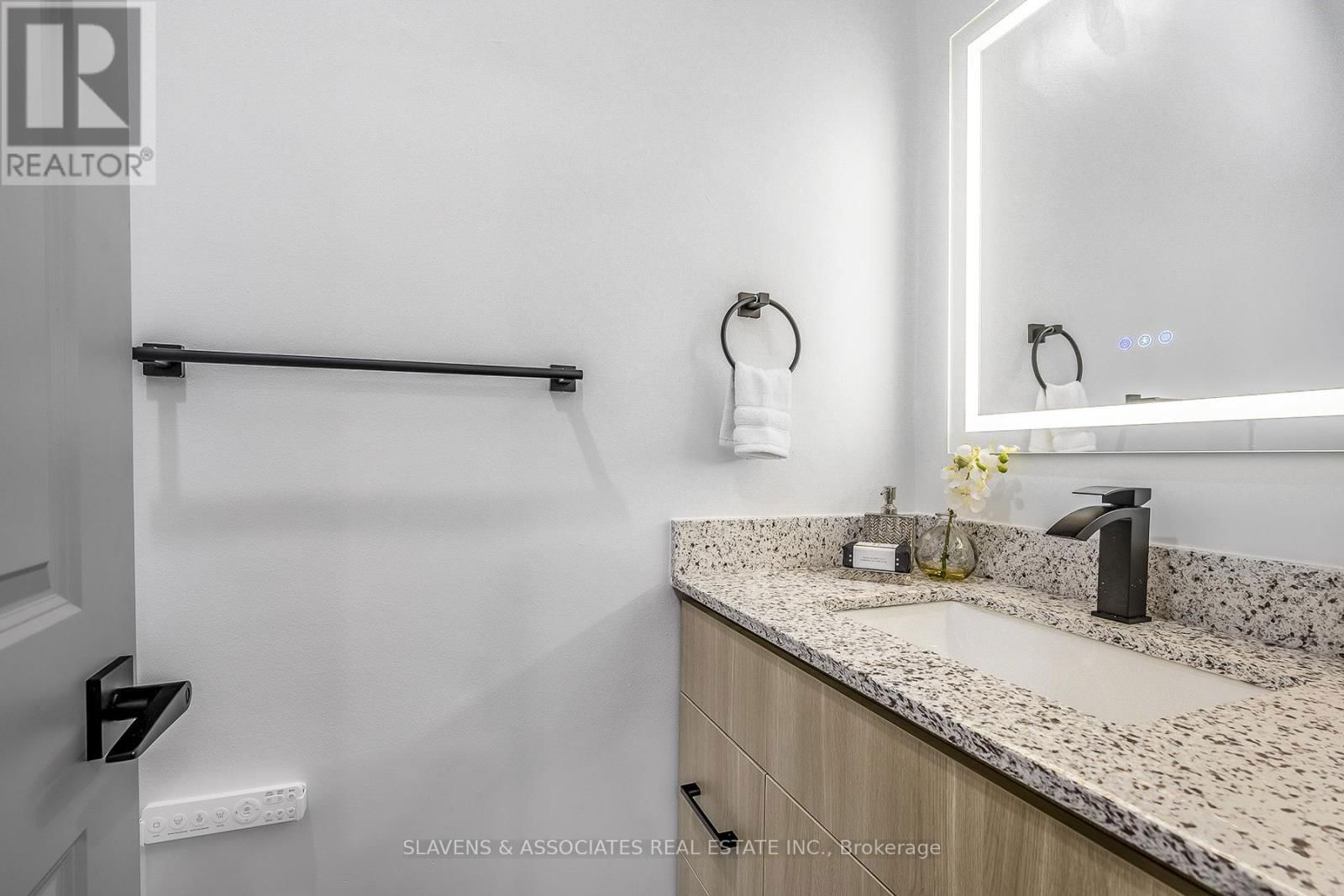 89 CONCORD AVENUE Image 21