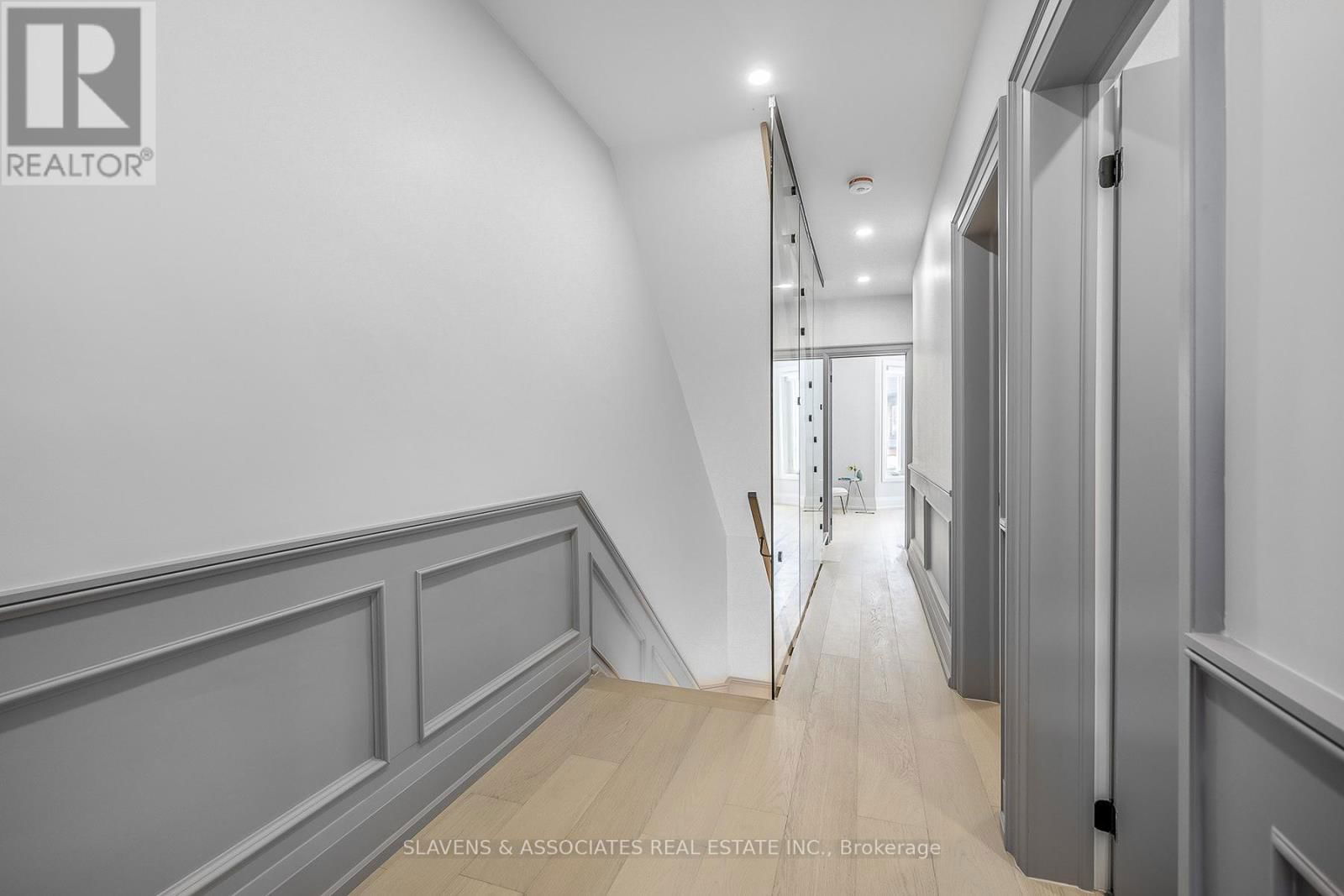 89 CONCORD AVENUE Image 28