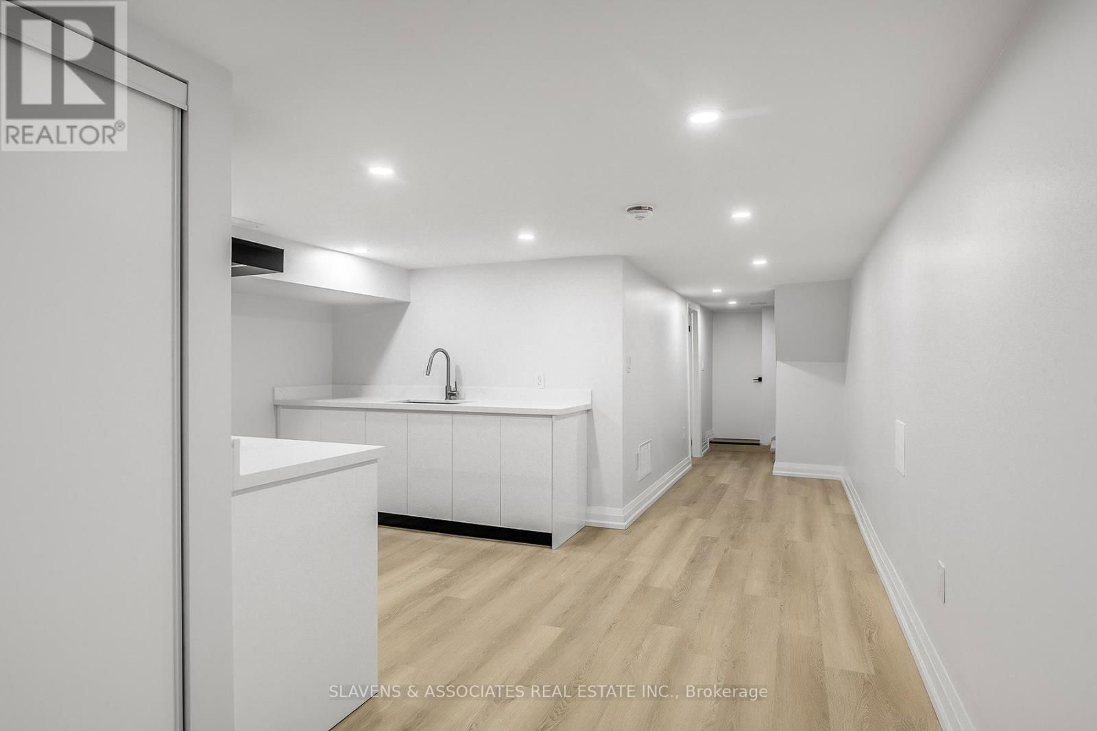 89 CONCORD AVENUE Image 33
