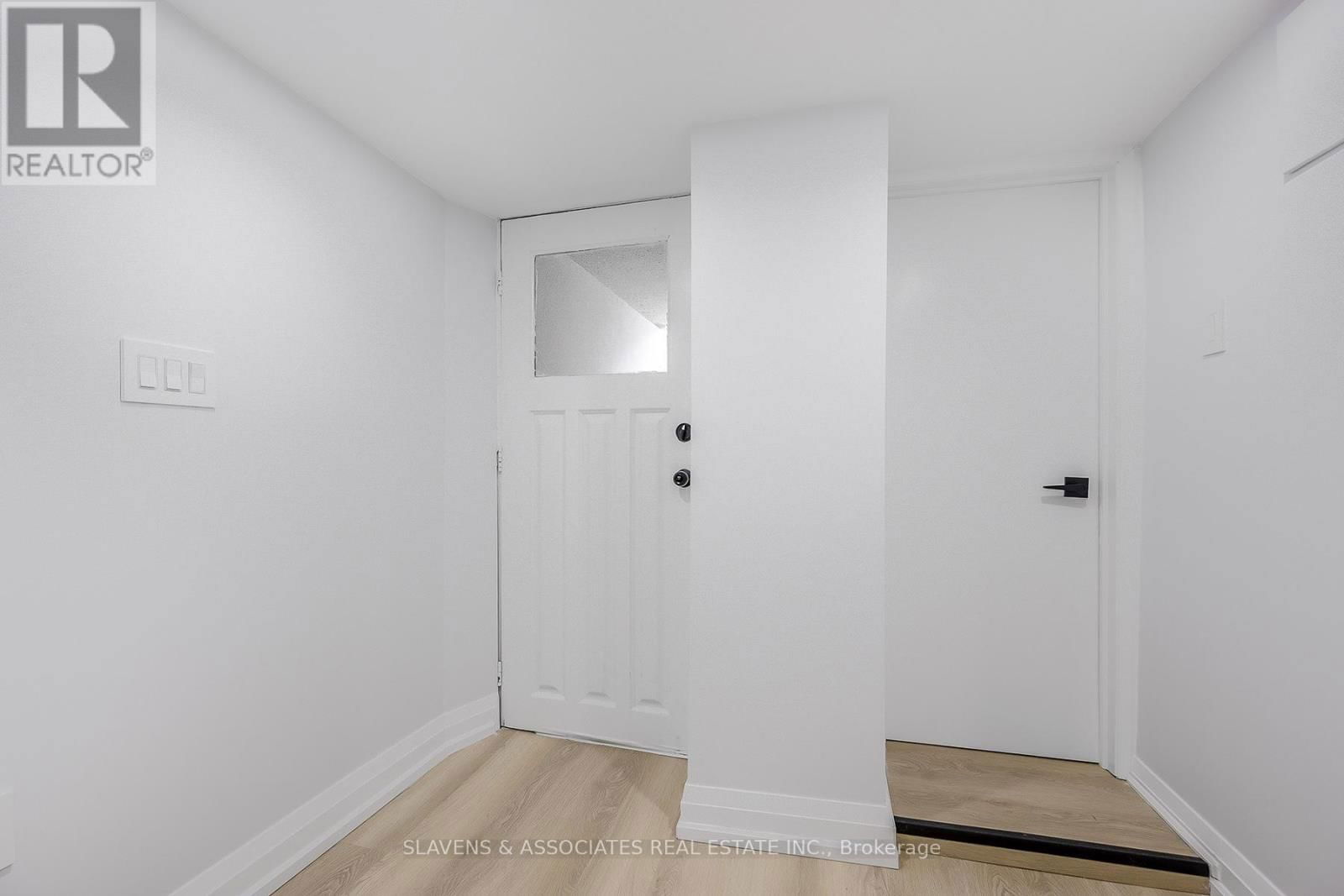 89 CONCORD AVENUE Image 35