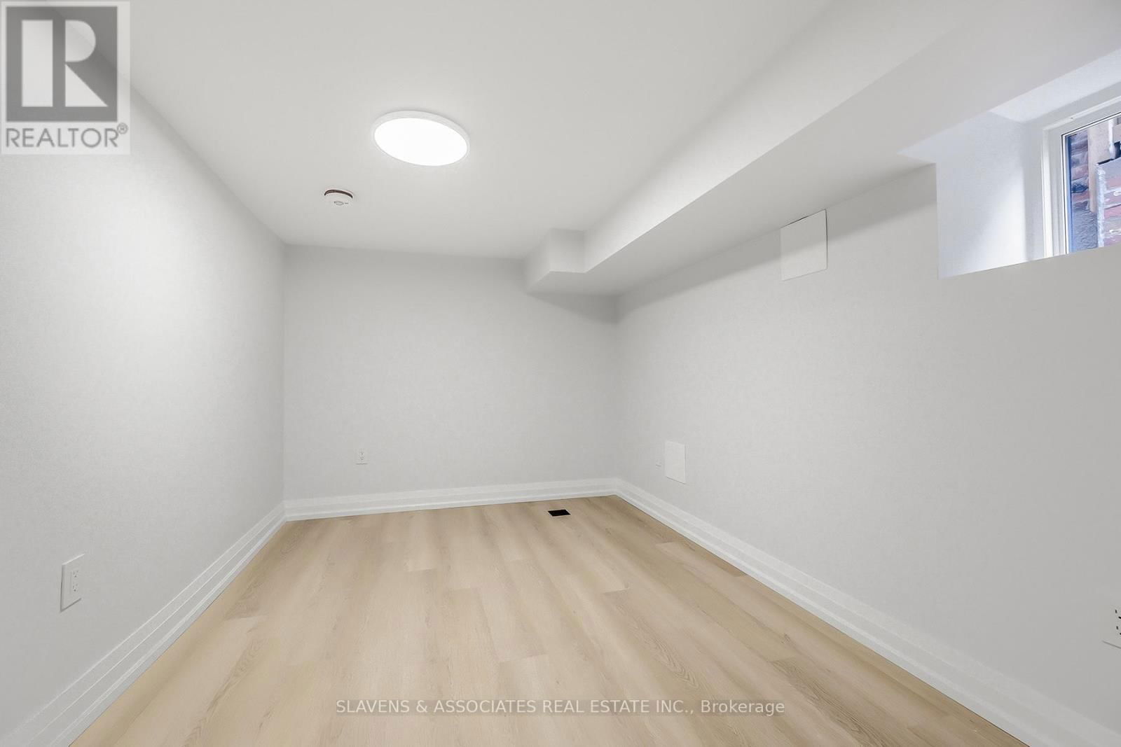 89 CONCORD AVENUE Image 36