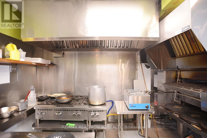 Image #1 of Restaurant for Sale at Yonge, Toronto, Ontario