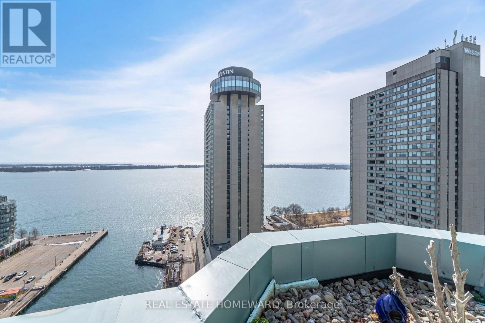 PH2 - 10 QUEENS QUAY WEST Image 22