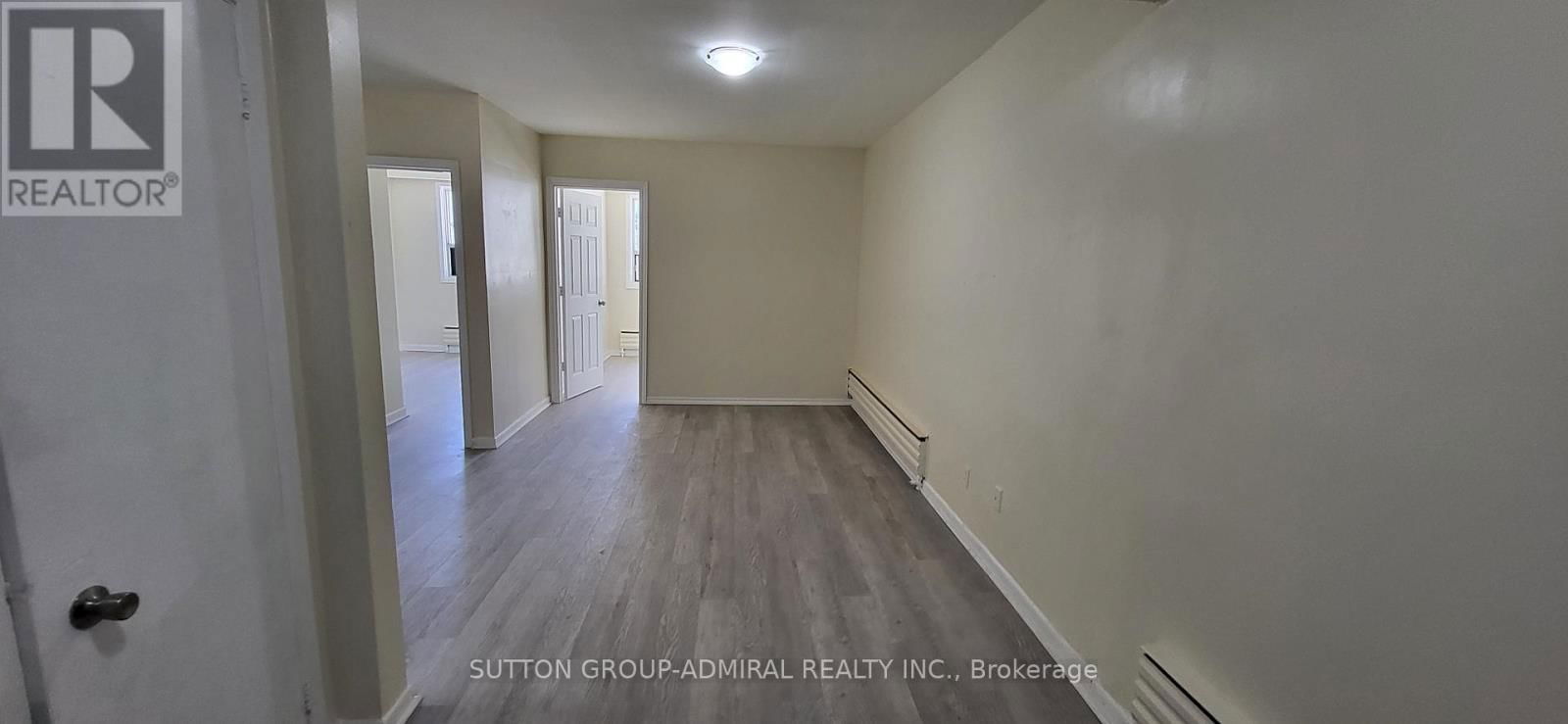 2839 BATHURST STREET Image 14