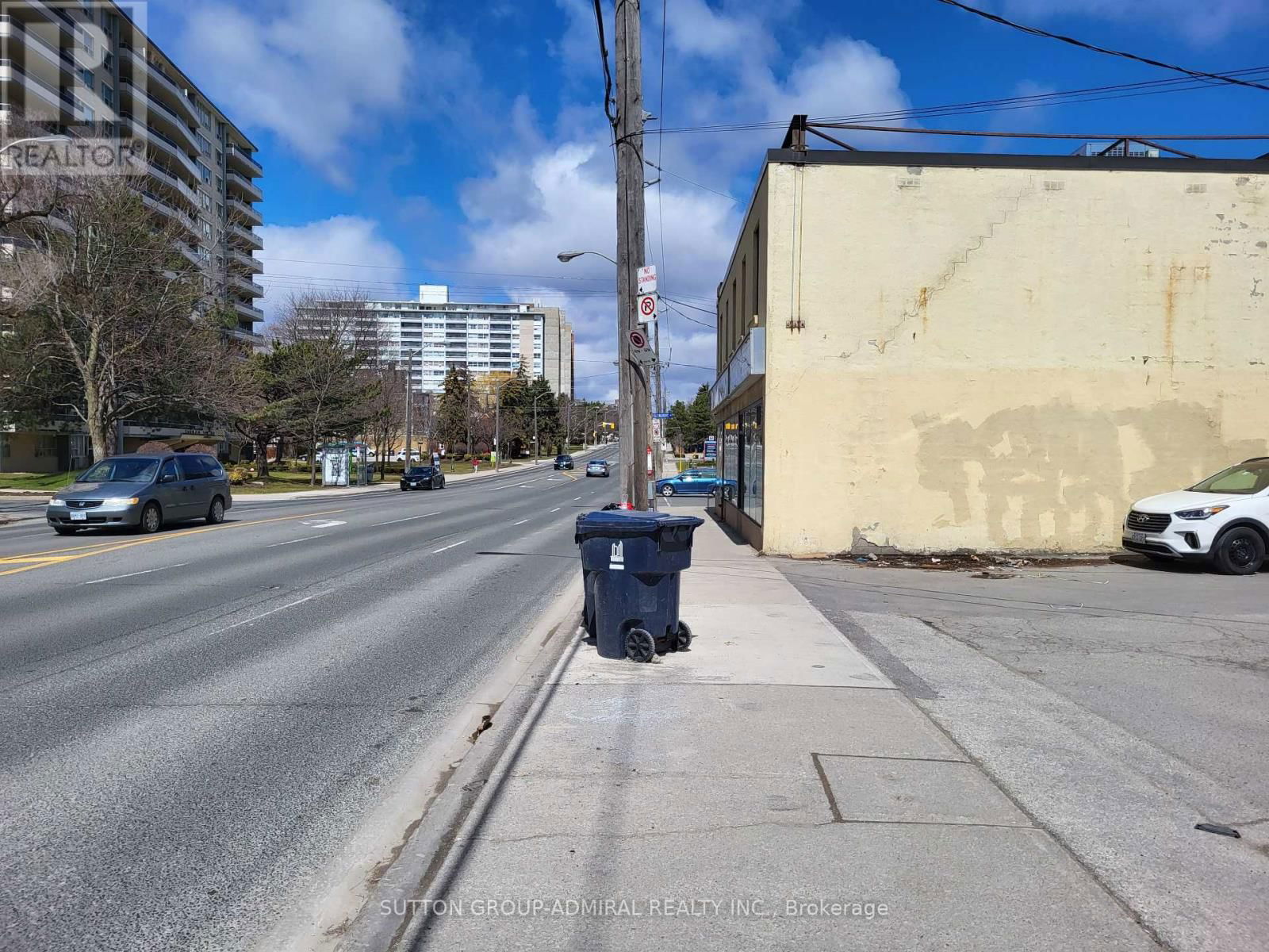 2839 BATHURST STREET Image 39