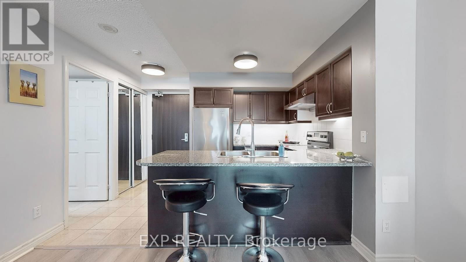 1106 - 25 LOWER SIMCOE STREET Image 9