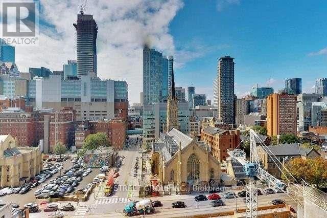 1205 - 68 SHUTER STREET Image 13
