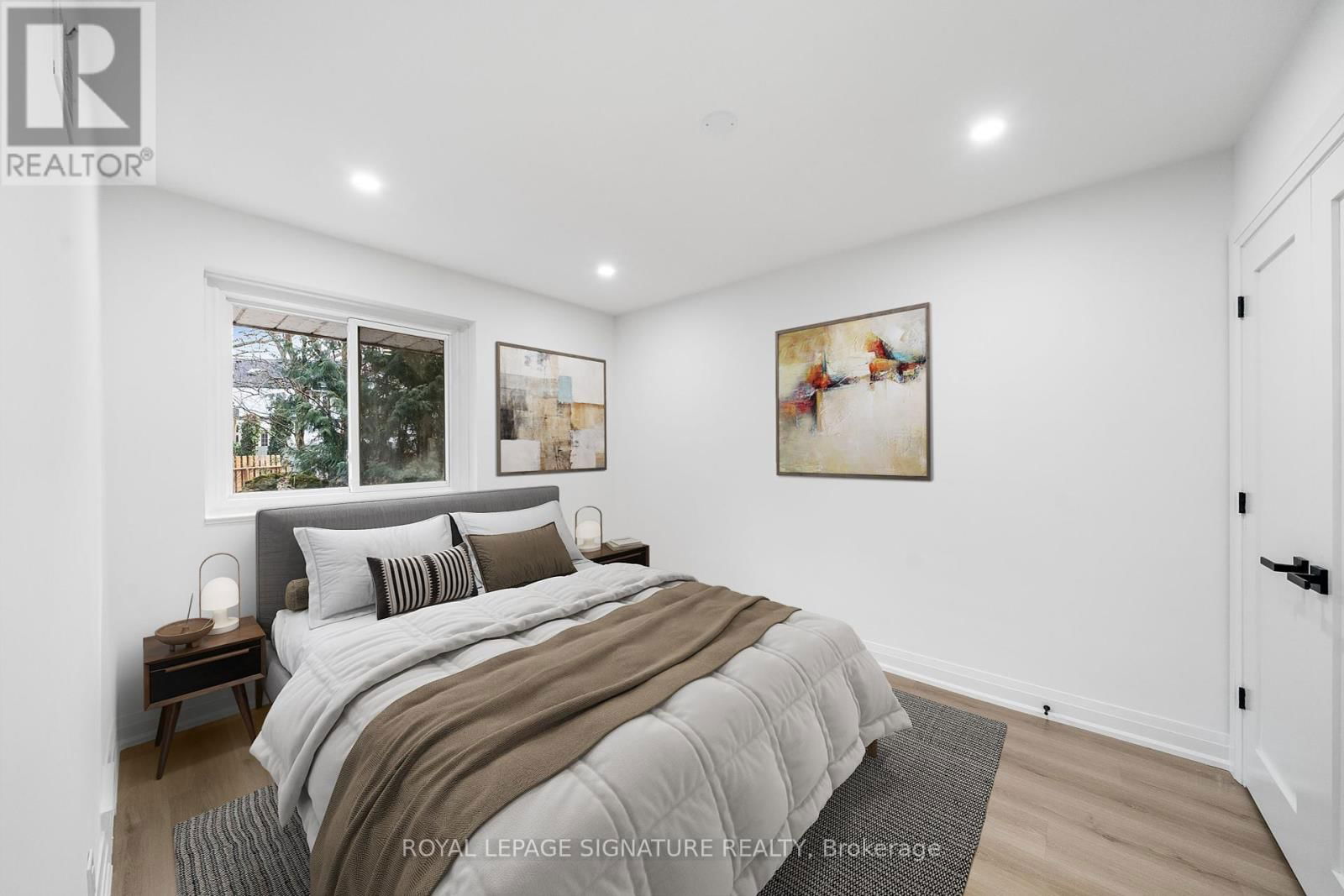 21 DONWOODS DRIVE Image 14