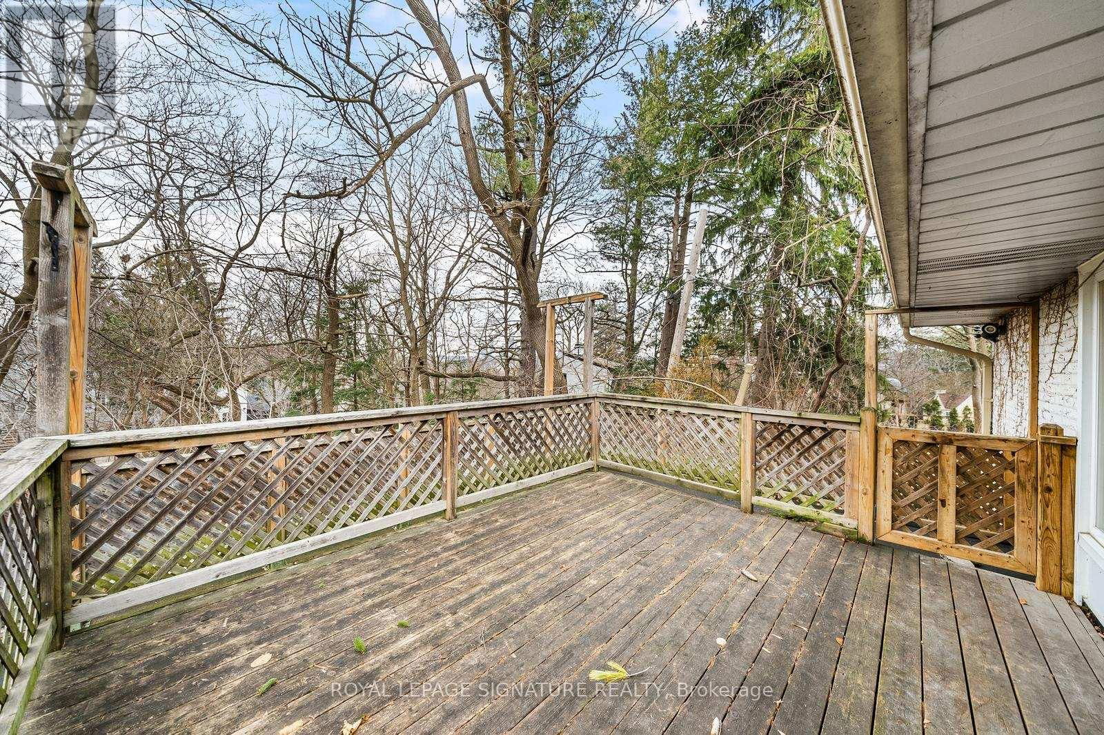 21 DONWOODS DRIVE Image 33