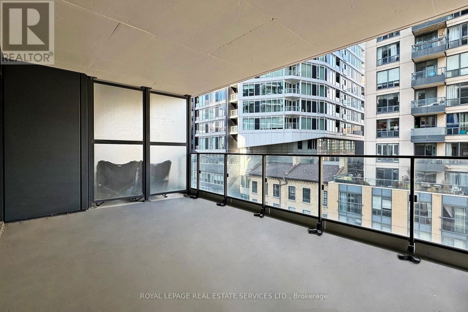 612 - 77 SHUTER STREET Image 15
