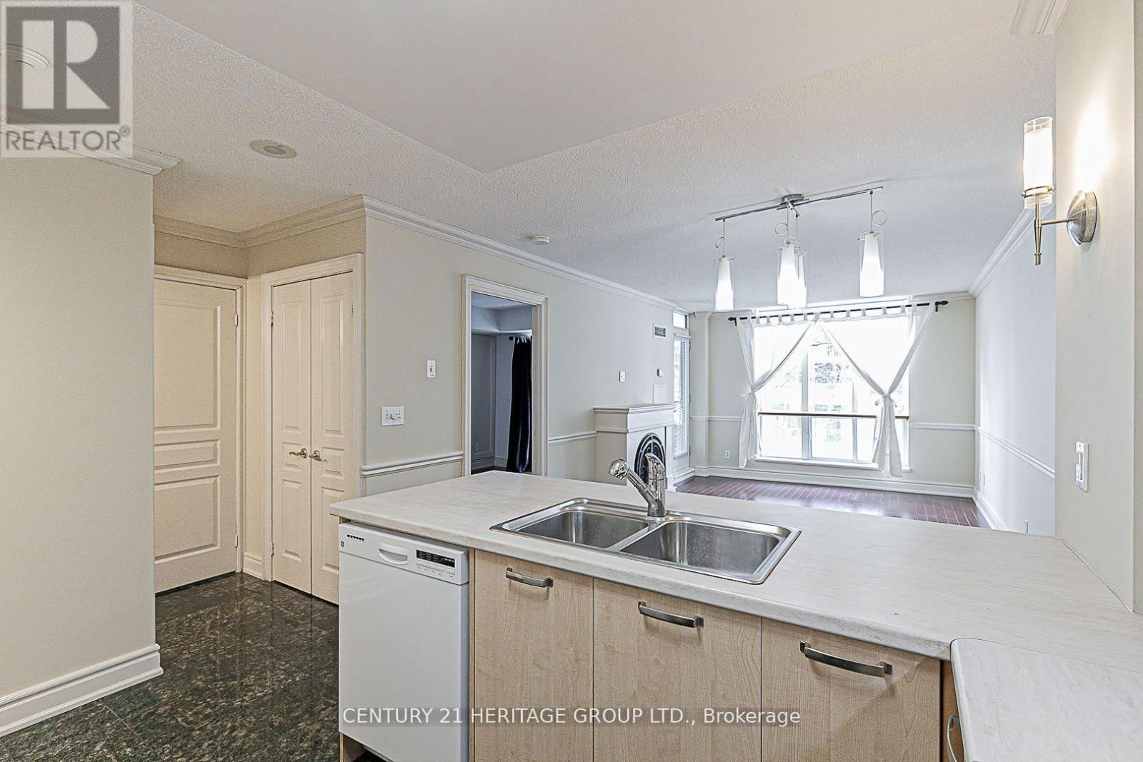 407 - 55 HARRISON GARDEN BOULEVARD SOUTH Image 14