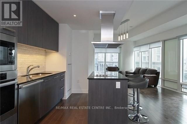 307 - 8 THE ESPLANADE AVENUE Image 3