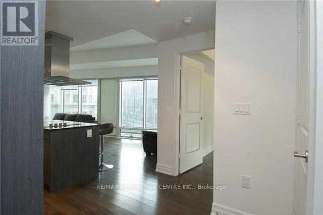 307 - 8 THE ESPLANADE AVENUE Image 5