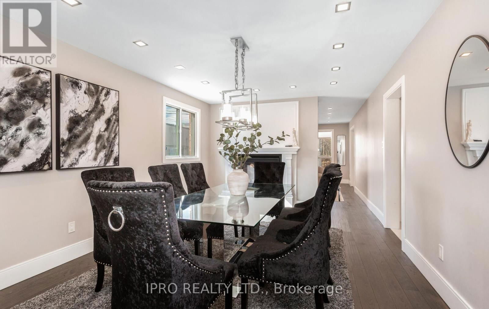103 ALLINGHAM GARDENS Image 11