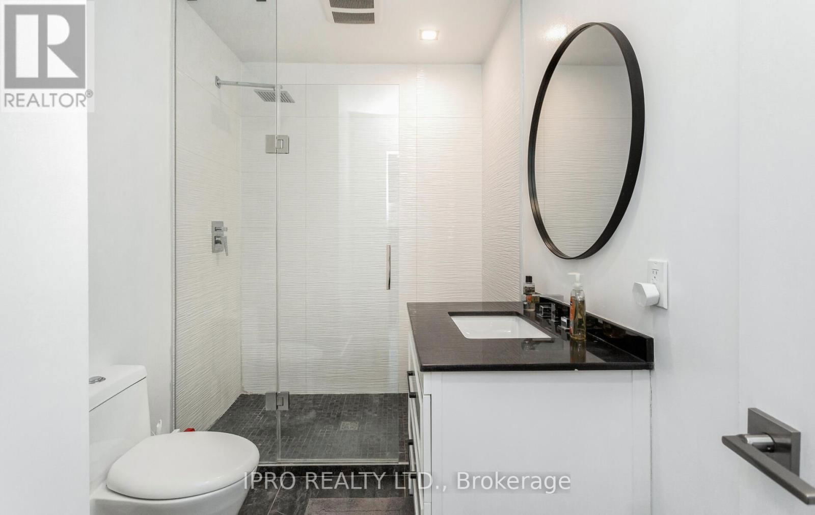 103 ALLINGHAM GARDENS Image 36