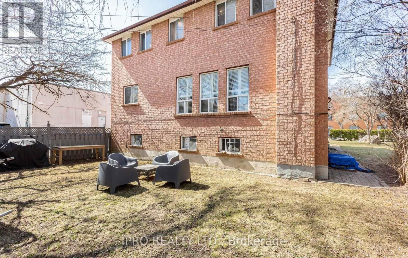 103 ALLINGHAM GARDENS Image 50