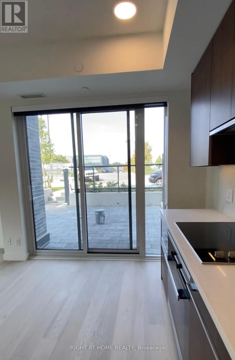 106 - 11 MCMAHON DRIVE Image 22