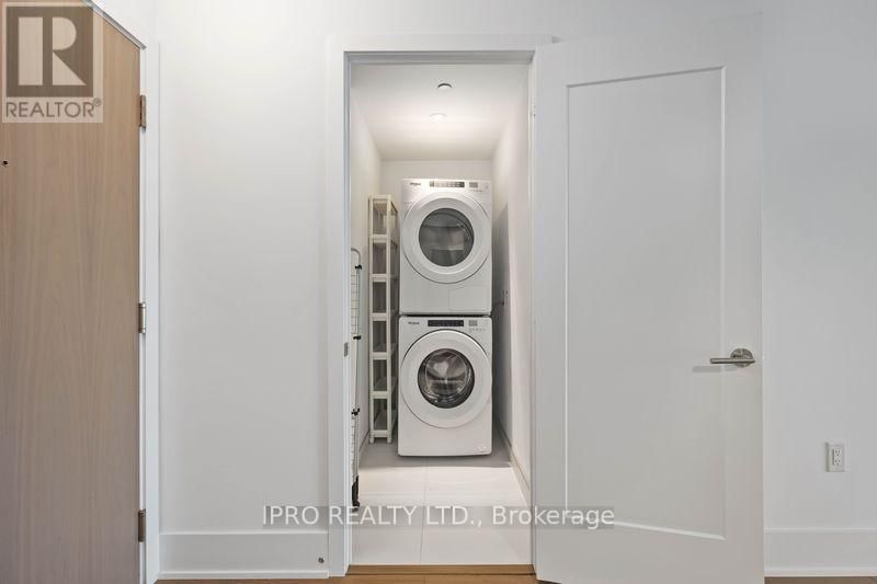 4218 - 585 BLOOR STREET EAST Image 31