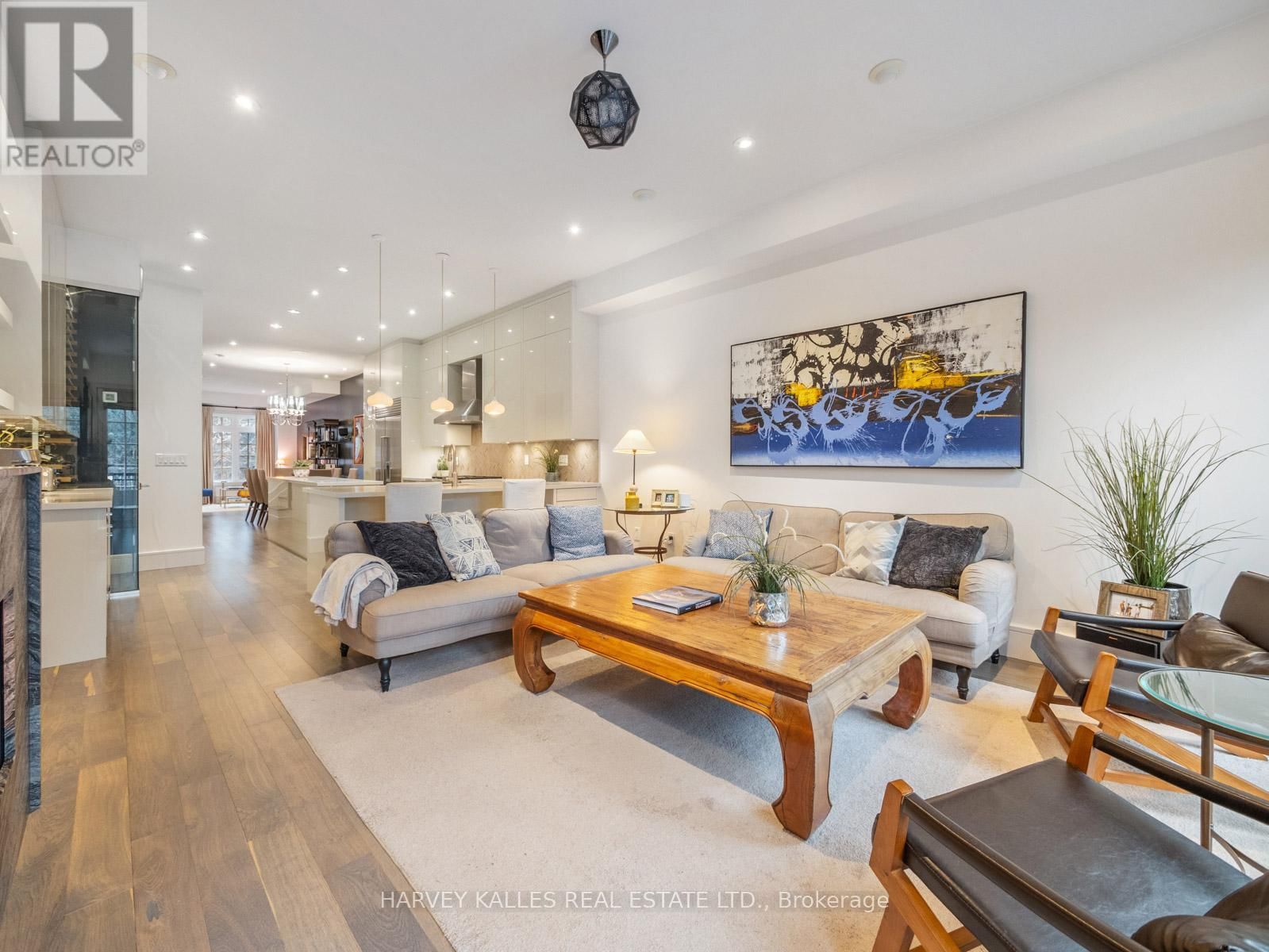 2506 BAYVIEW AVENUE Image 12