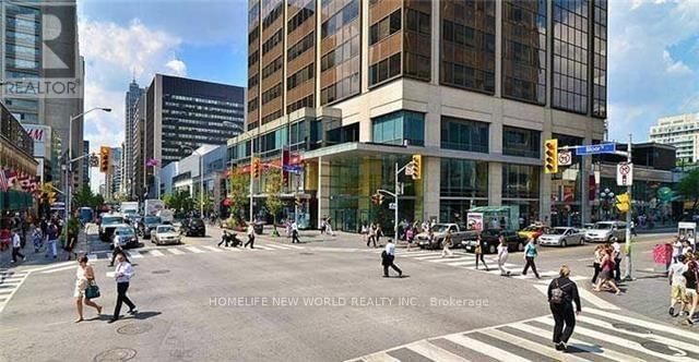 Ph03 - 1080 BAY STREET Image 10