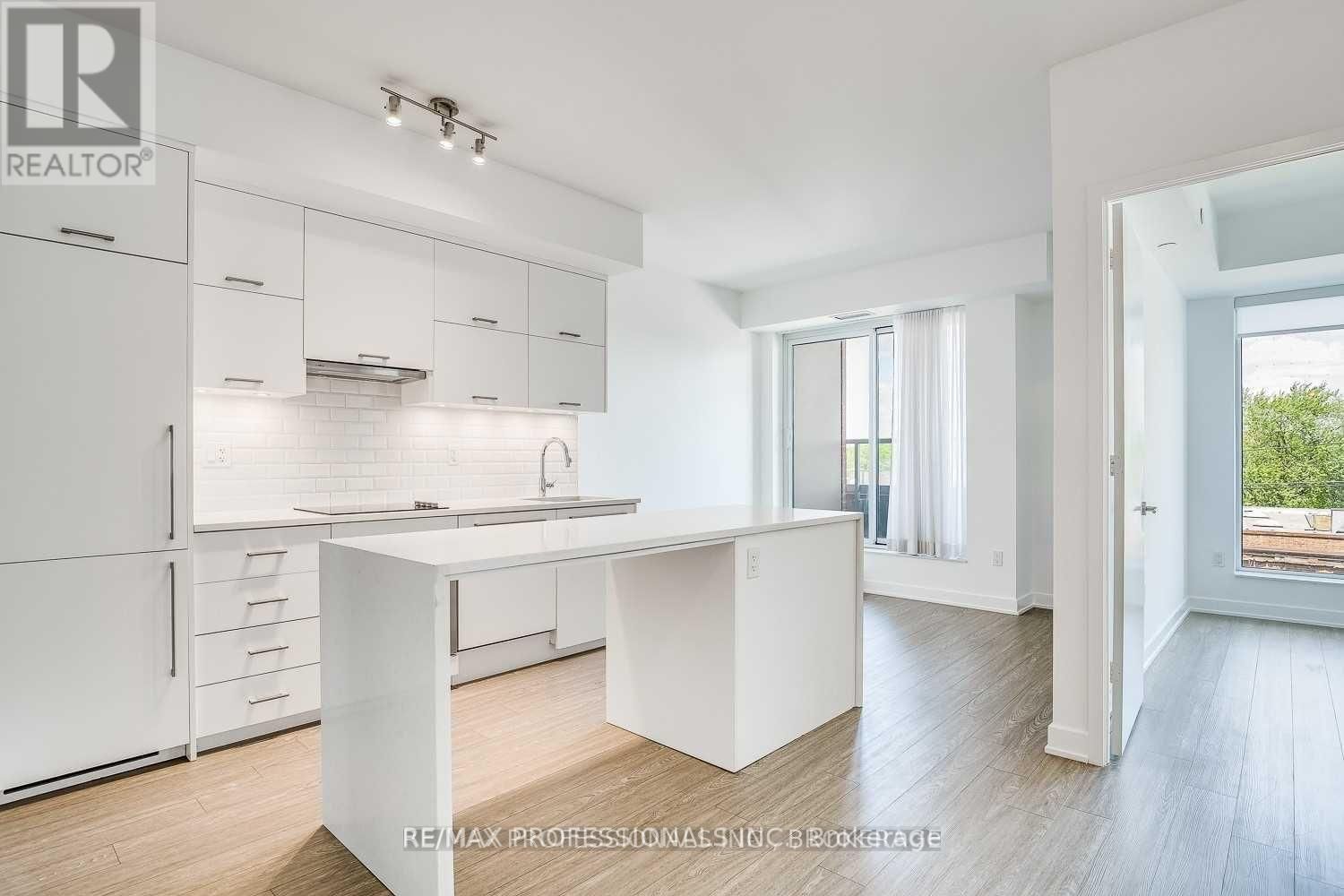 411 - 106 DOVERCOURT ROAD Image 7