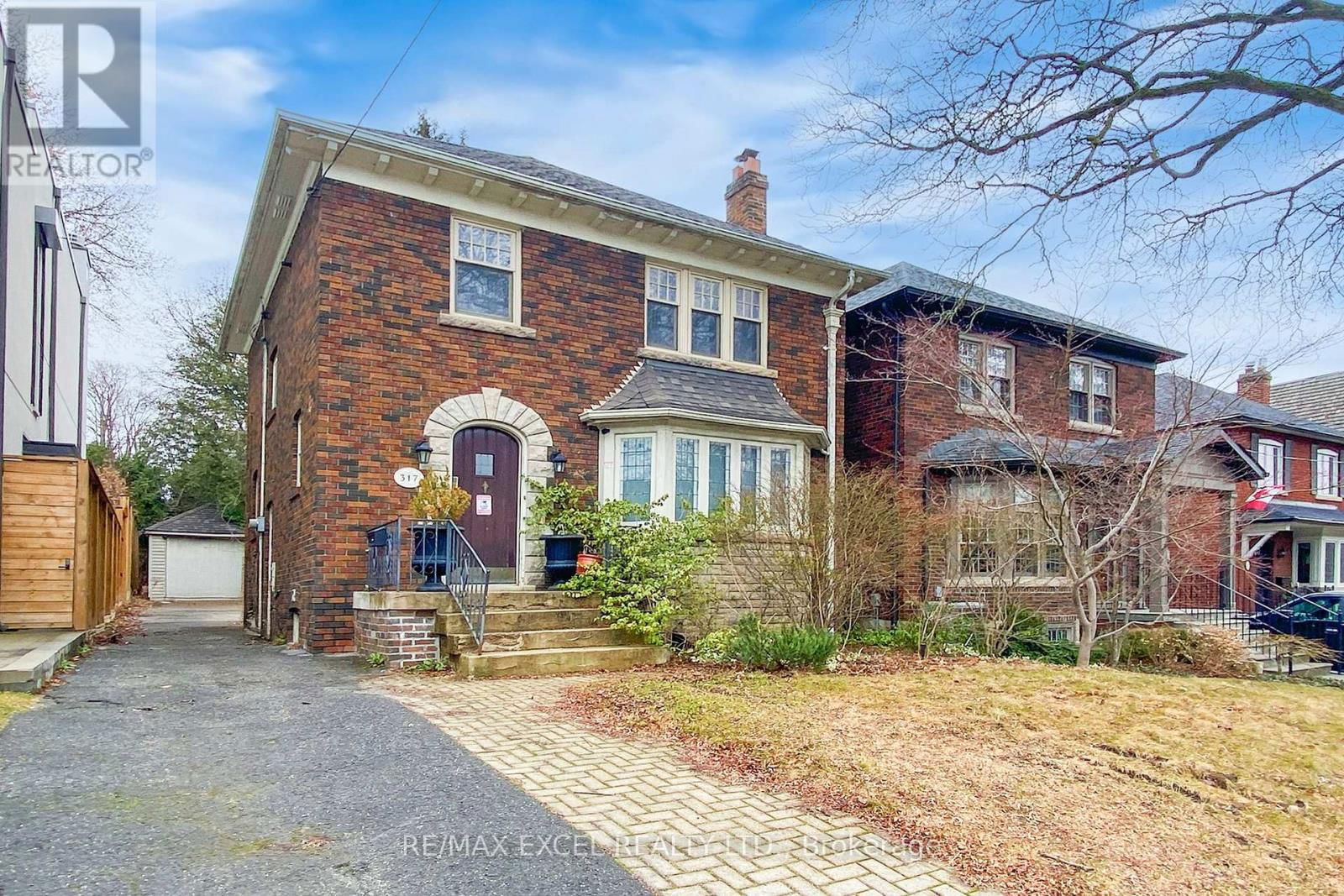 317 WARREN ROAD Image 2