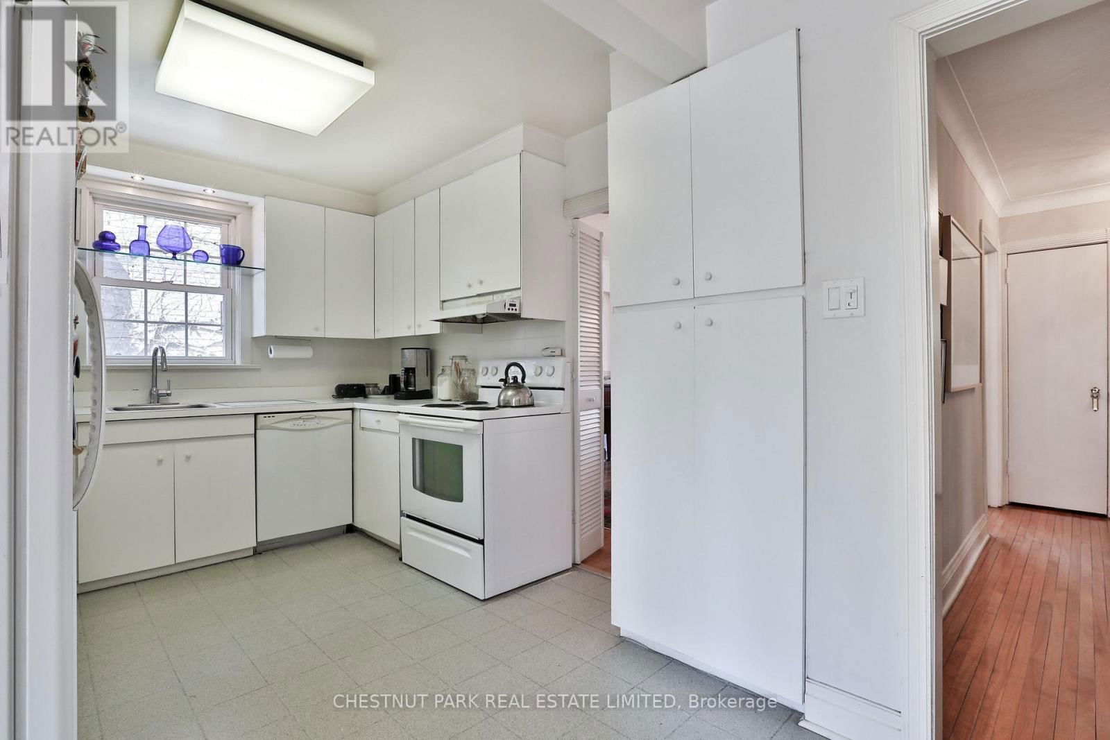 87 TRANMER AVENUE Image 10